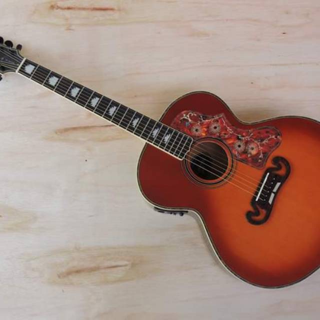 GITAR AKUSTIK ELEKTRIK GIBSON J200