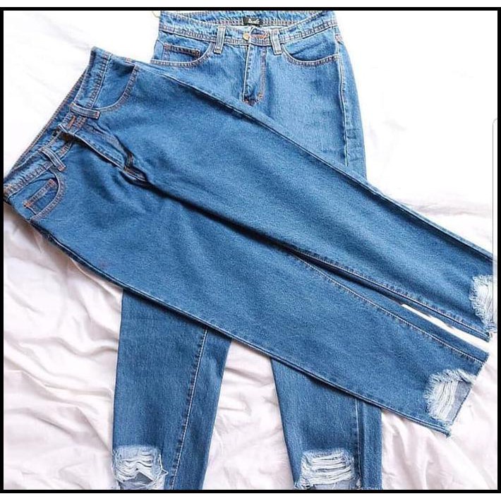 LV DEBORA 73 UNDERHOLE BOYFRIEND JEANS SUWIR