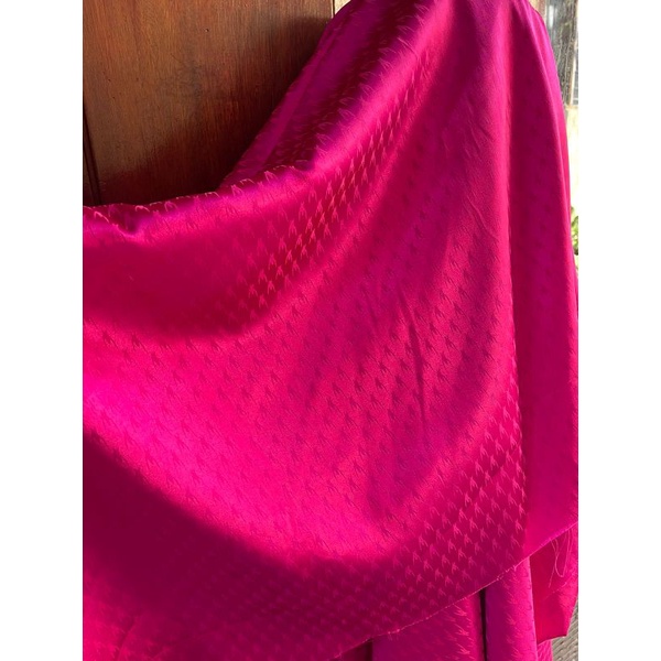 kain satin jaguar / sain jaguar motif / kain meteran / harga persetengah meter