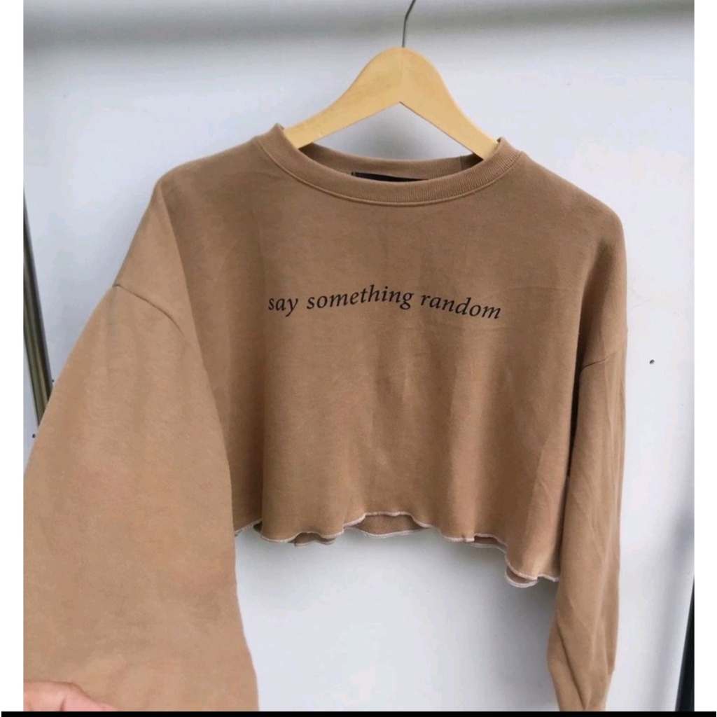 SAY SOMETHING SWEATER CROOPE OBLONG CREWNECK WANITA