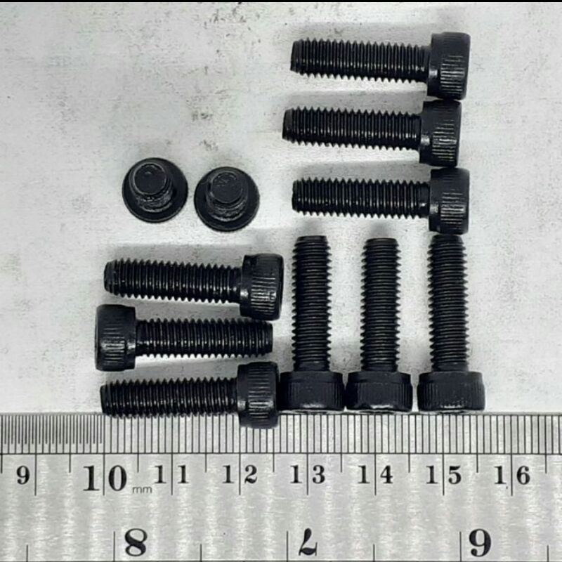 BAUT L BAJA M6X20.BAUT L BAJA M6 X 20.BAUT L BAJA M6X20 HITAM
