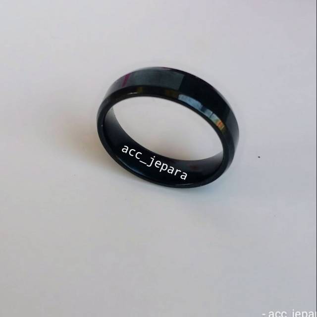 Cincin Titanium Hitam Cincin Single Cincin Cowok Cewek Cincin Couple Couple Ring Cincin Trendy