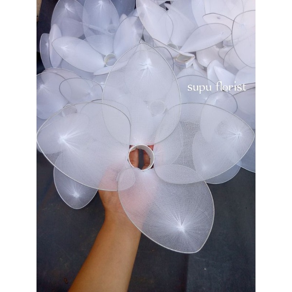 kap lampu dekorasi bunga kain stoking