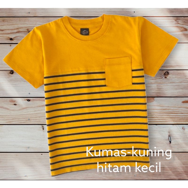 kaos kombinasi polos salur poket