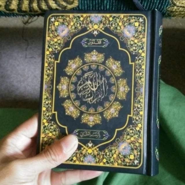 AL QURAN AL QUDDUS Kudus - Pojok Hafalan Tahfidz Waqf Gharib
