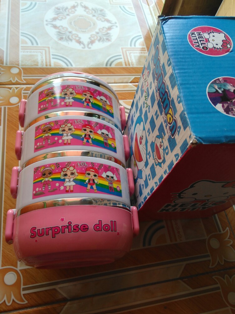 Rantang Karakter 4 Susun