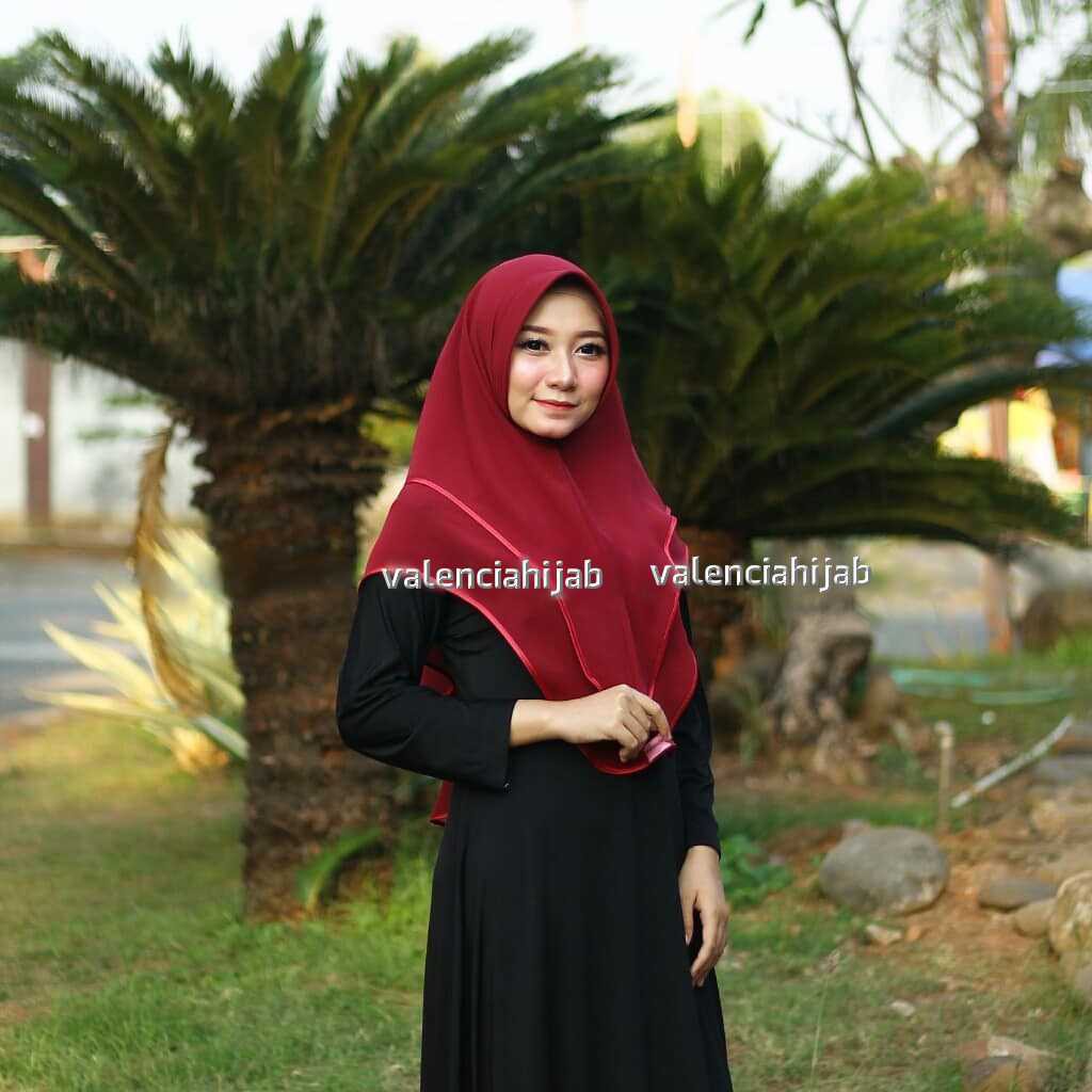 Khimar Instan Pet Simple Antem Valencia Marun ( Jilbab Instan/Kerudung Simple Ceruty )