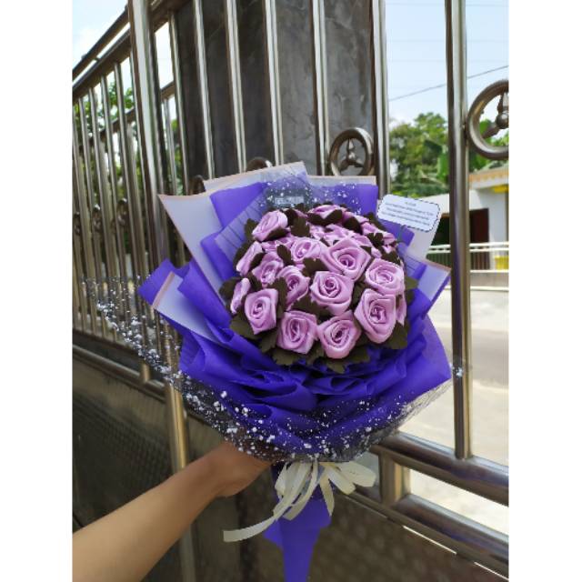 Bucket Satin Premium/ Bucket Bunga Satin/ Buket Bunga Wisuda / Buket Wisuda/ Bunga Satin Wisuda