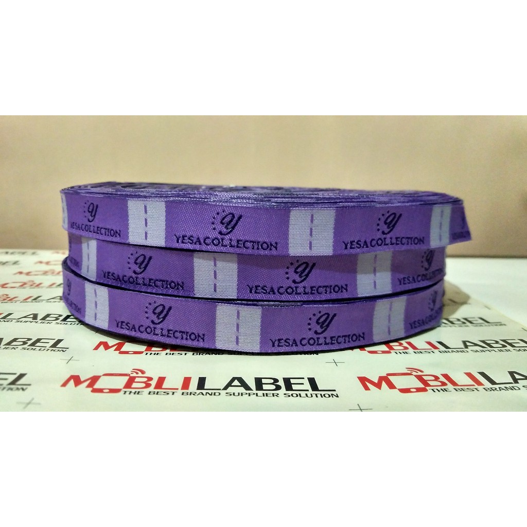 

Label Baju - Bahan Woven Damask