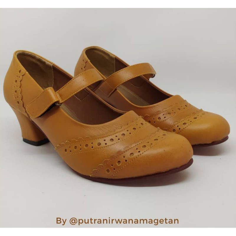 Sepatu Kulit wanita/Sepatu Kerja