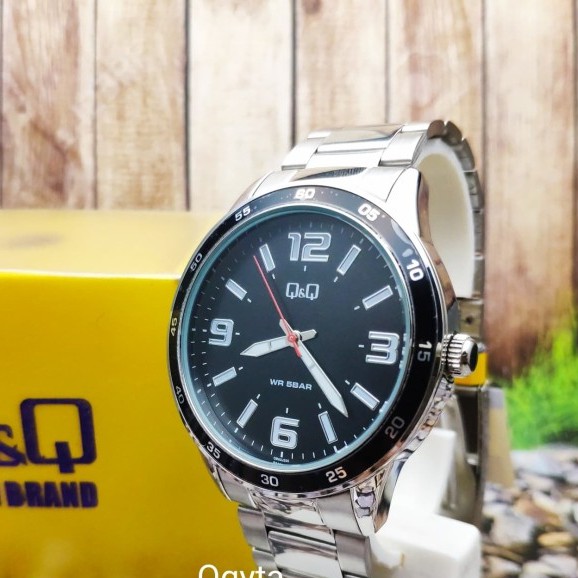 [COD] Jam Tangan Pria Q&Q QQ Analog Strap Rantai Silver Original DIAMETER 4.2CM KEREN KOTAK KADO NEW