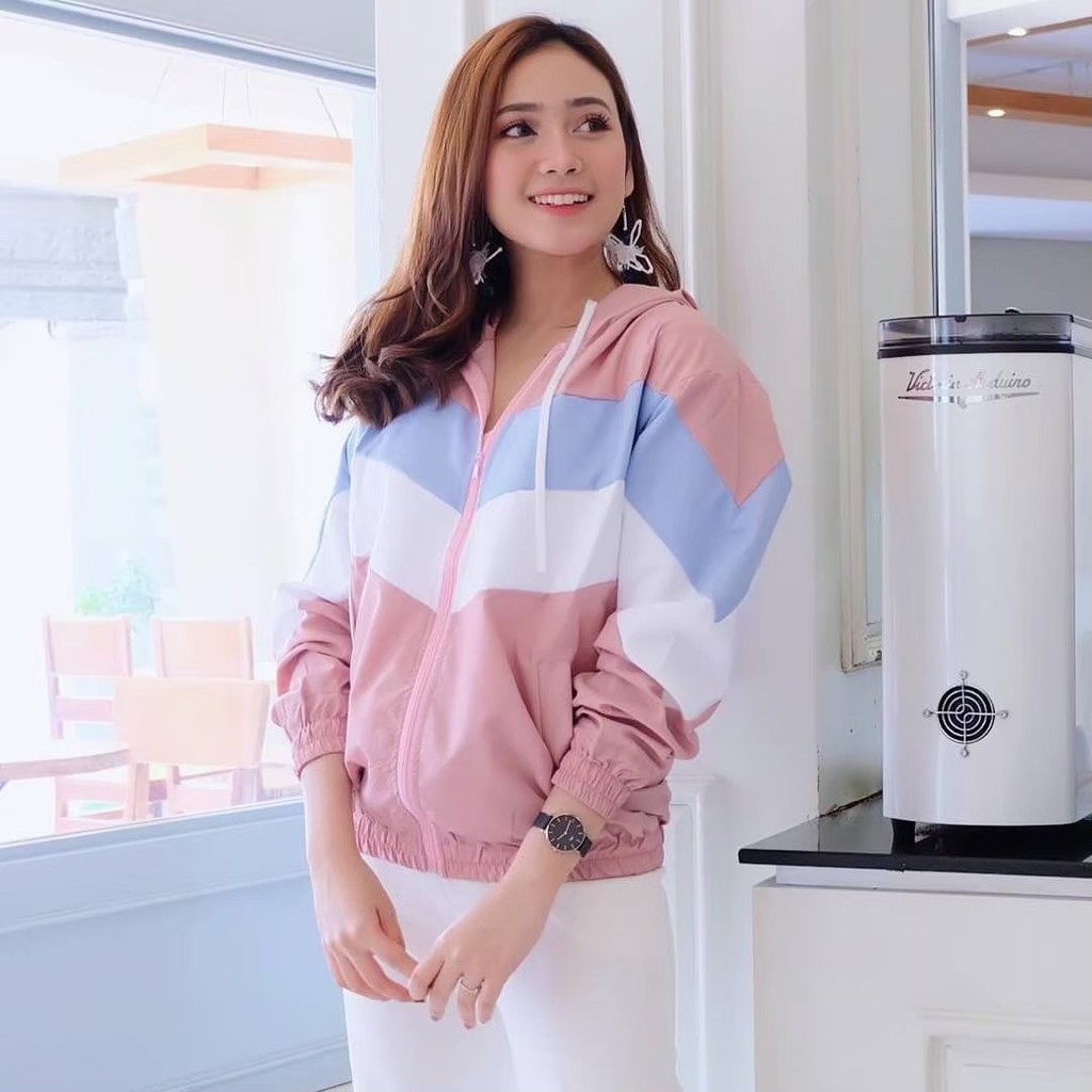 (SWEATER JAKET HOODIE)(JAKET HOODIE OLAHRAGA) Jaket Hoodie Zipper Sport FERNISIA