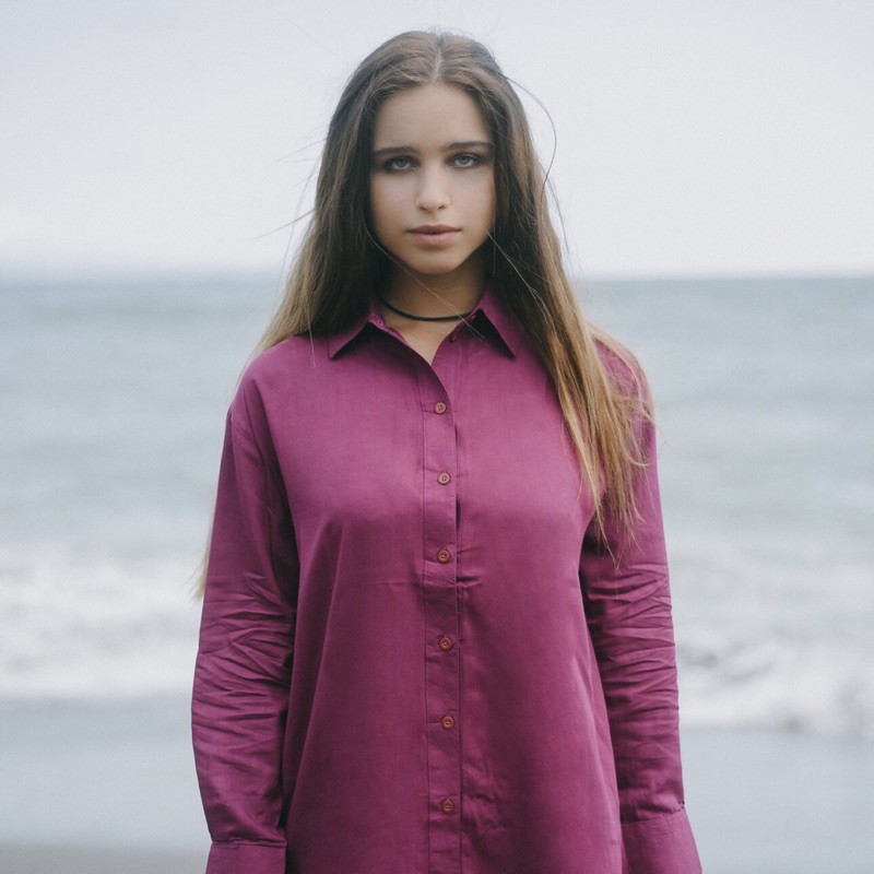 Smith Unisex Shirt in Fuchsia