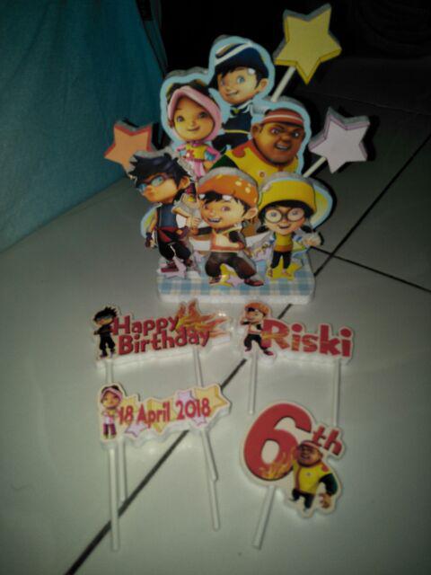 Cupcake/cake Topper Avenger