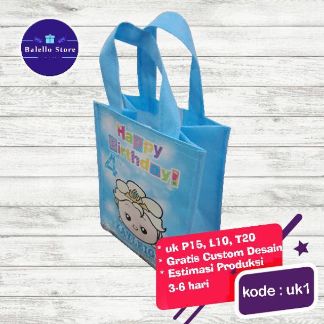 

Goodiebag custom/ tas ultah anak ukuran 15x10x20cm