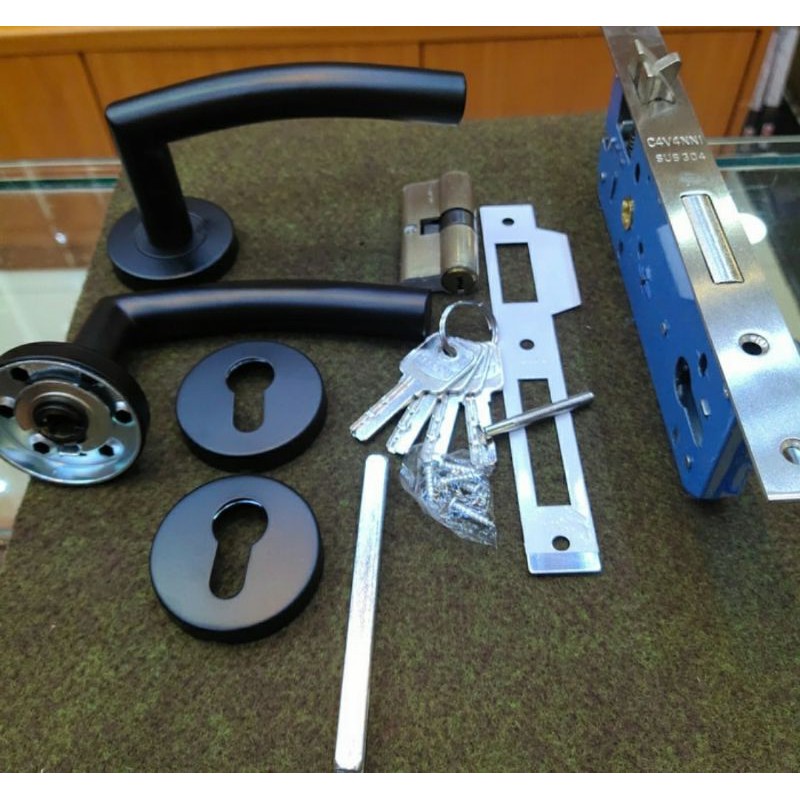 hendel pintu hitam satu set bisa COD / hendel kamar tidur paket komplit /hendel pintu rumah satu set