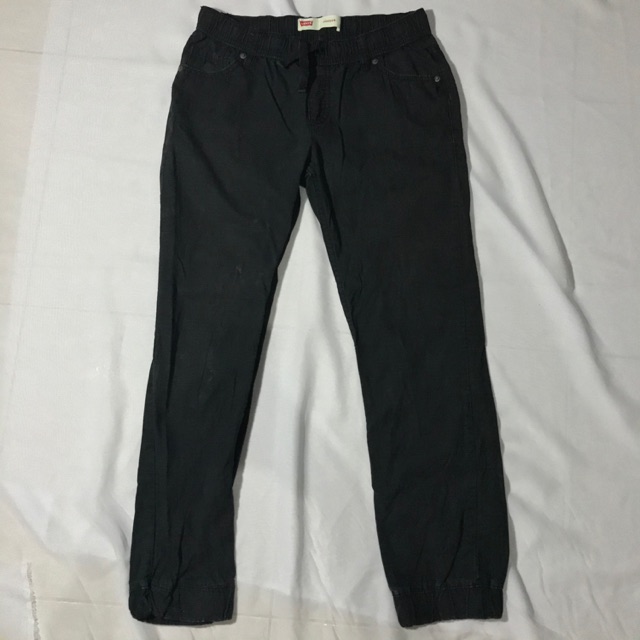  CELANA  JOGGER  LEVIS  ORIGINAL UNISEX SIZE 29 30 THRIFT 