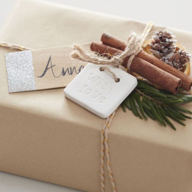 

hampers custom