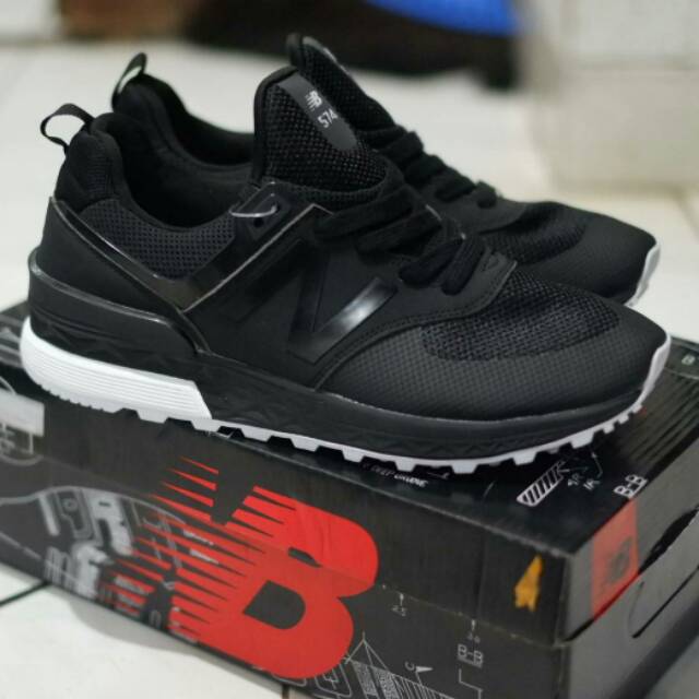 nb 574 black