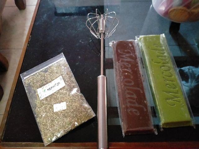 Better Beater Hand Mixer Manual Pengocok Telur Praktis