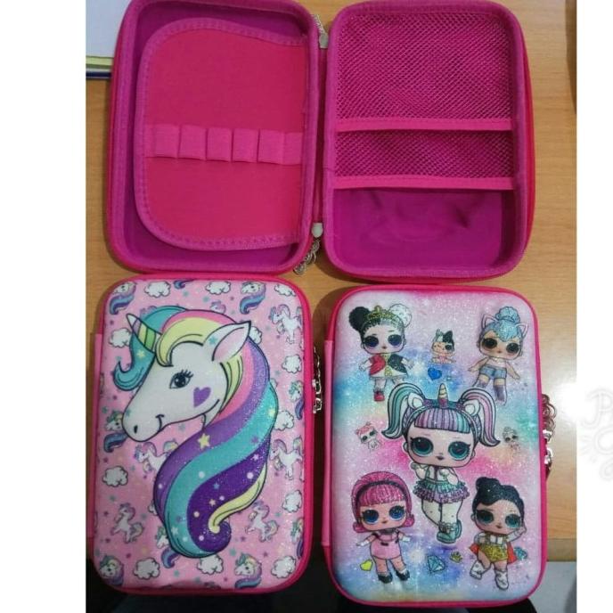 

TERBARU Unicorn LOL Surprise Tempat Pensil Timbul Pencil Case HPO/TEMPAT PENSIL AESTHETIC/TEMPAT PENSIL ANAK PEREMPUAN/TEMPAT PENSIL LUCU/TEMPAT PENSIL 3D/TEMPAT PENSIL TRANSPARAN/TEMPAT PENSIL LUCU/TEMPAT PENSIL KOREA/TEMPAT PENSIL KAIN/TEMPAT PENSIL