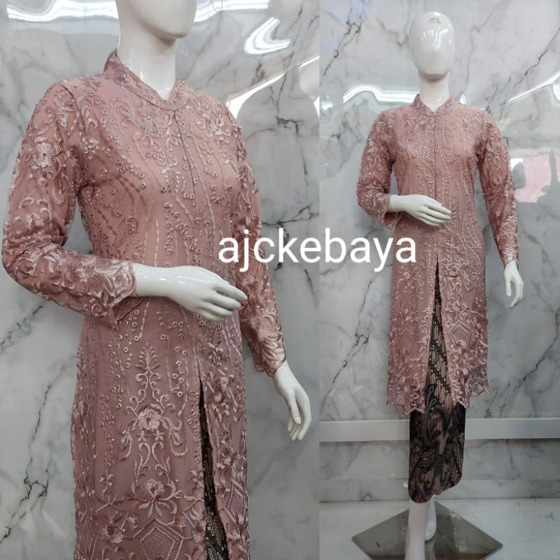 Kebaya Tunik / Tunik Tulle/ Kebaya Modern / Kebaya tile / Kebaya Favorite / Batik Couple