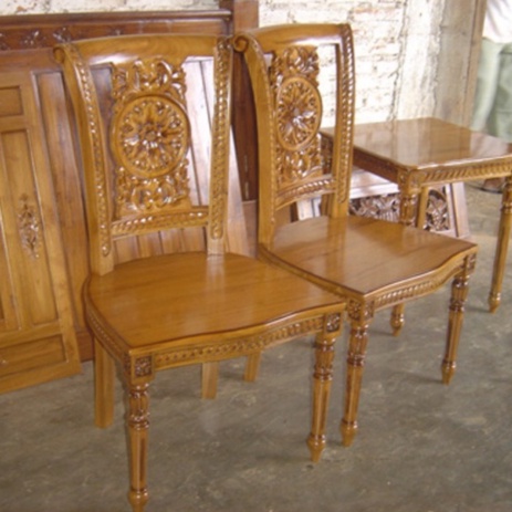 SID12-050 KURSI MAKAN SALINA CAFE DAN RESTORAN BAHAN KAYU JATI JEPARA Berkualitas