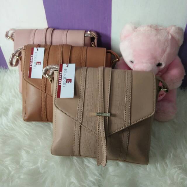 Tas selempang Elizabeth original