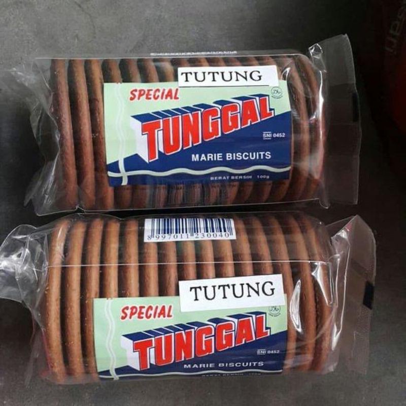 

Biskuit marie tunggal gosong tutung spesialNetto 100 gram