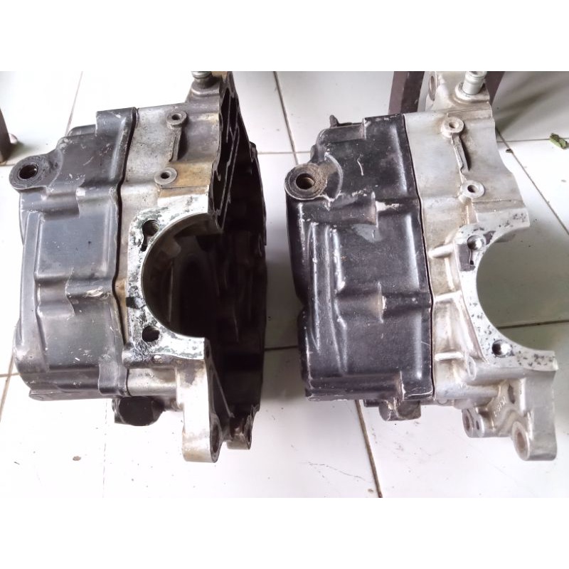kalter kanan crankcase krengkes set bak block kopling kanan kosongan tiger revolution megapro ori co