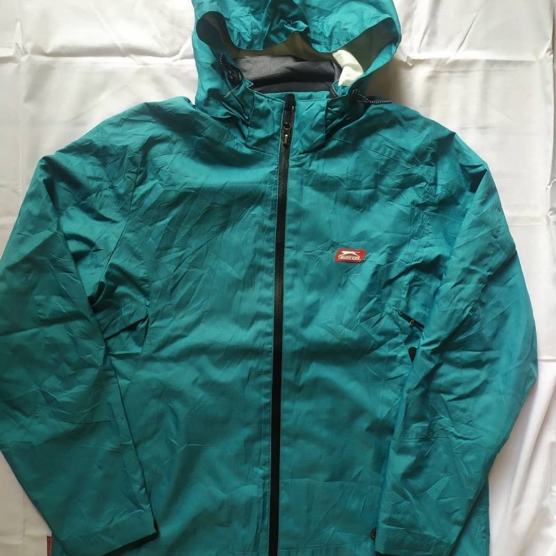 JAKET HIKING SLAZENGER