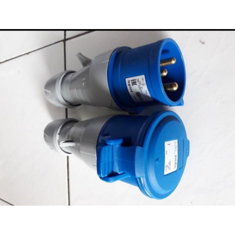 stop kontak industri legrand 3kaki 32a plug industri soket industri steker genset 3x32a 32 a plug