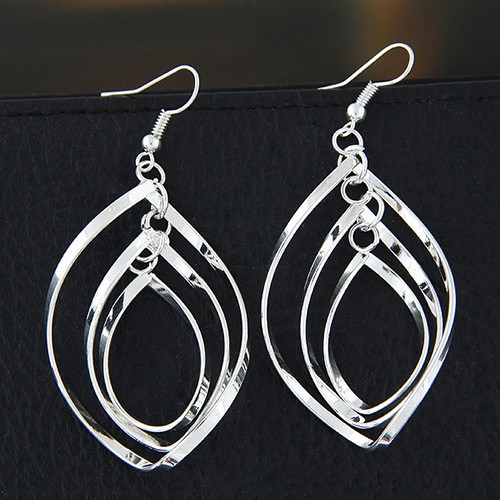 LRC Anting Gantung Fashion Silver Color Pure Color Decorated Holloe A46106