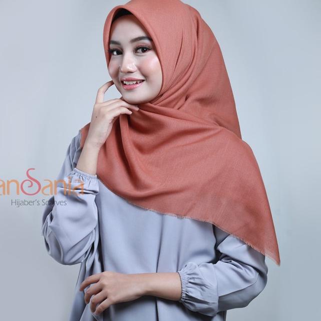 Ansania Kerudung Saudia Rawis (Combo B) - Hijab Segi Empat Polos - Putih Tulang
