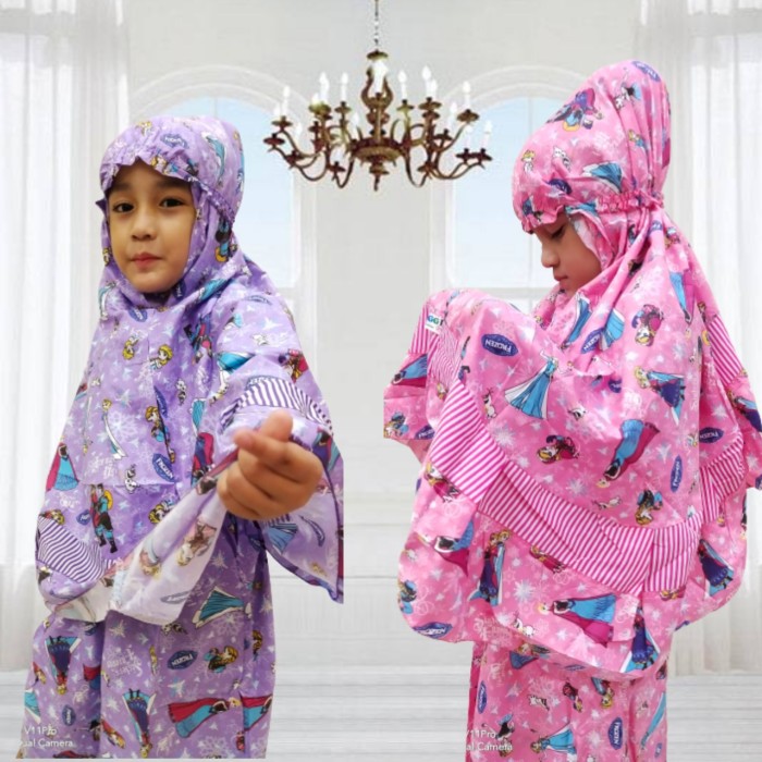 mukena anak karakter frozen tas sajadah tebal/bahan katun berkualitas  dan bisa bayar ditempat/COD