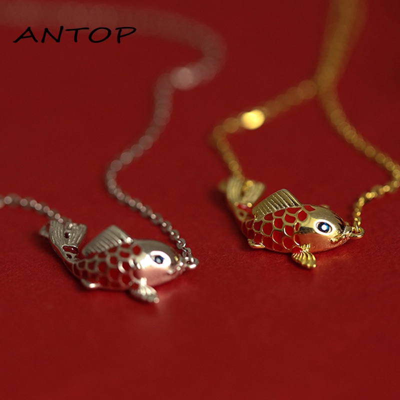 Kalung Rantai Panjang Adjustable Dengan Liontin Ikan Koi Keberuntungan Warna Emas Untuk Wanita