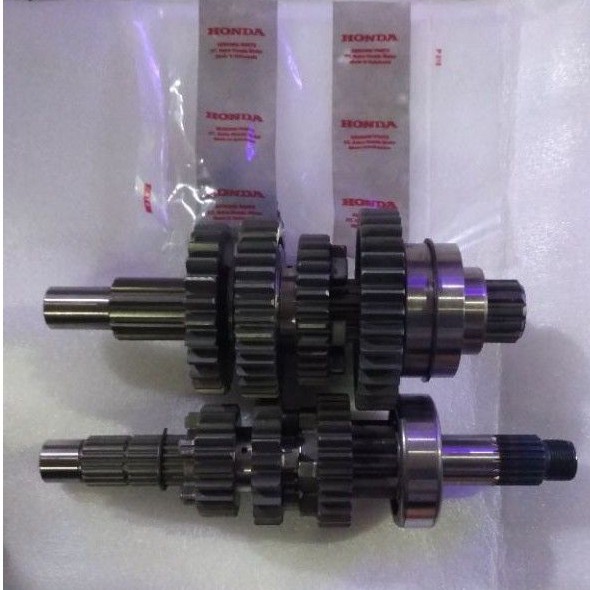 GEAR RASIO GIGI RASIO CBR 250 RR ORIGINAL