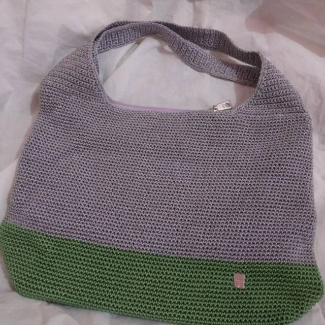 Preloved Dowa Bag / shoulder bag / tas dowa rajut