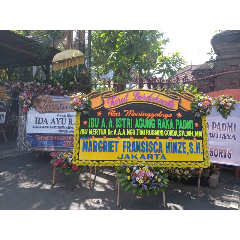 Karangan Bunga Papan Dukacita Denpasar