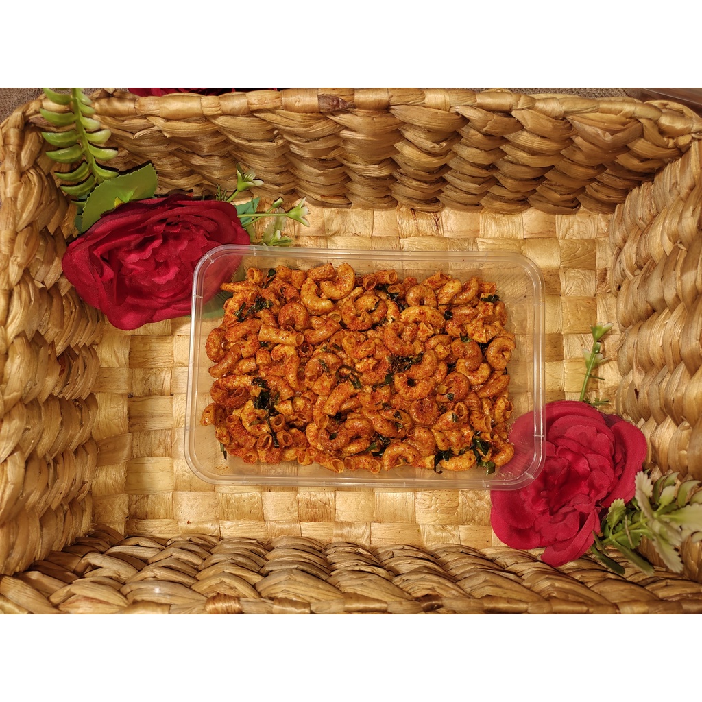 

MAKARONI BOX 120GR / MAKARONI PEDAS / MAKARONI BOX / MAKARONI BANTET