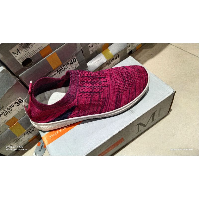 SEPATU SNEAKERS PEREMPUAN MASCOTTE