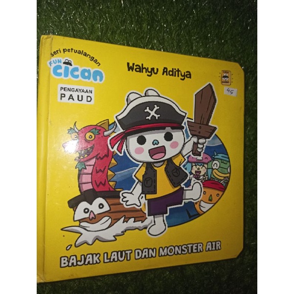 Buku cerita anak - Broad book - CICAN - Bajak Laut Dan Monster Air (Preloved)