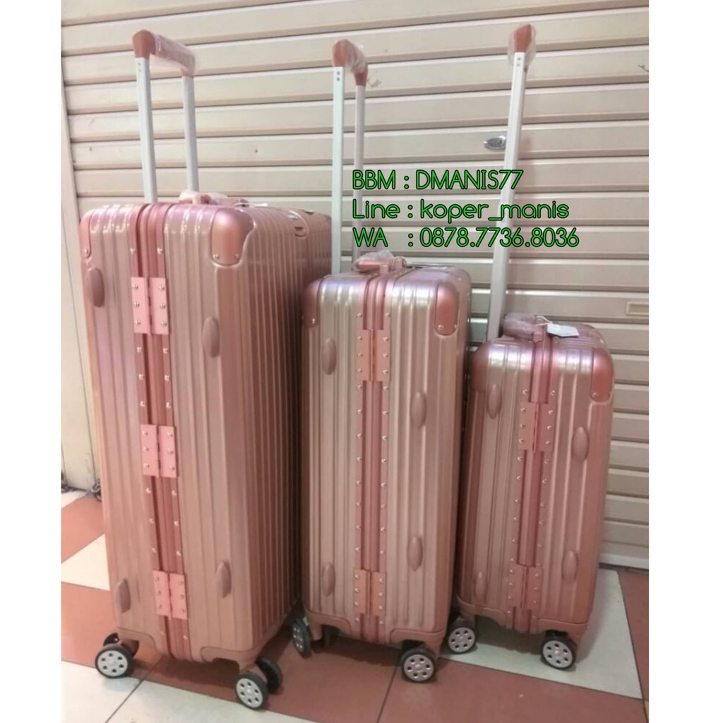 rimowa rose gold