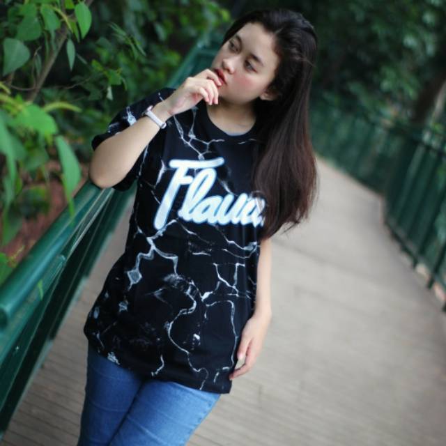Kaos printing pria flava Hitam garis putih
