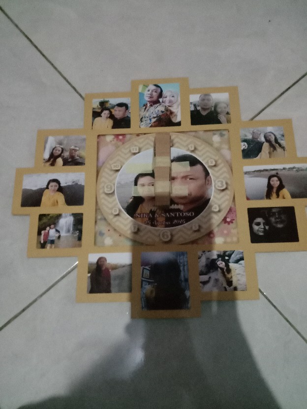 Jam Dinding Pigura Foto Karakter Hadiah Kado Custom Ultah Ulang Tahun Wisuda Wedding Anniversary