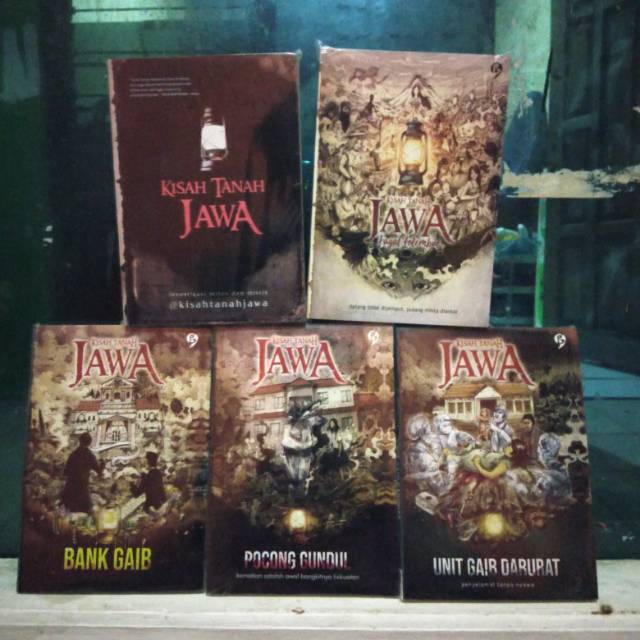 Paket 5 buku #KISAH TANAH JAWA#JAGAD LELEMBUT#BANK GAIB#POCONG GUNDUL#UNIT GAIB DARURAT