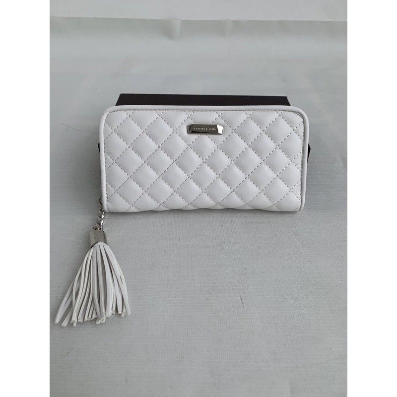 Long wallet Charles & Keith