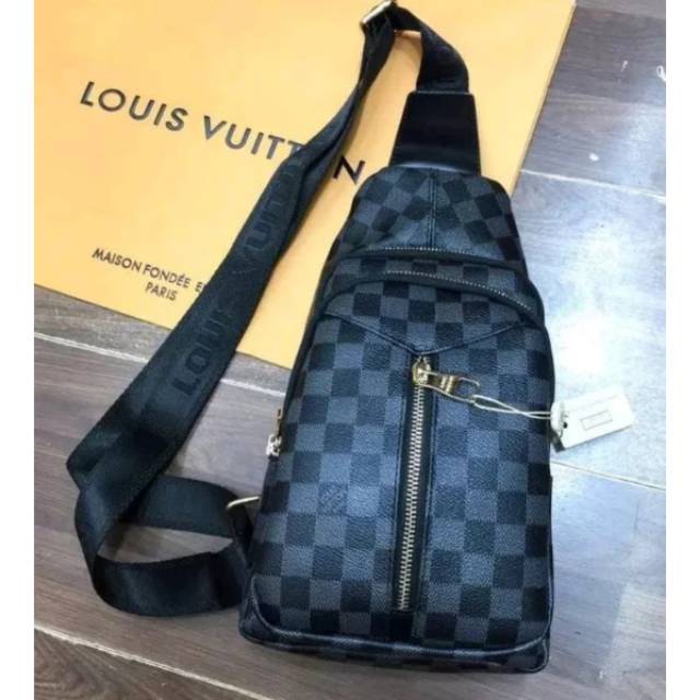 tas sling bag lv