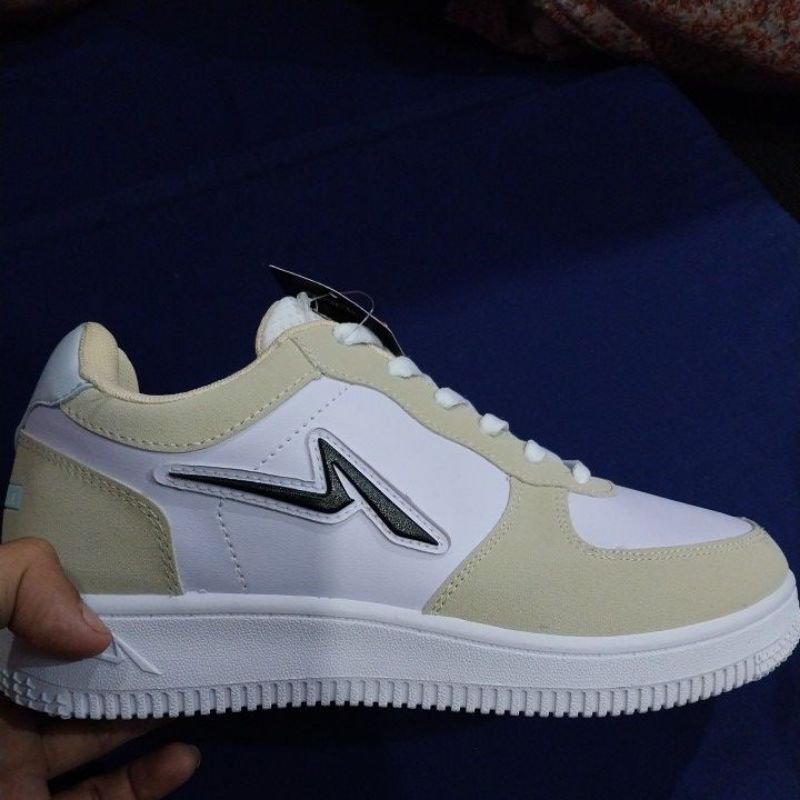 RAFA SEPATU SNEAKERS PUTIH PRIA DEWASA