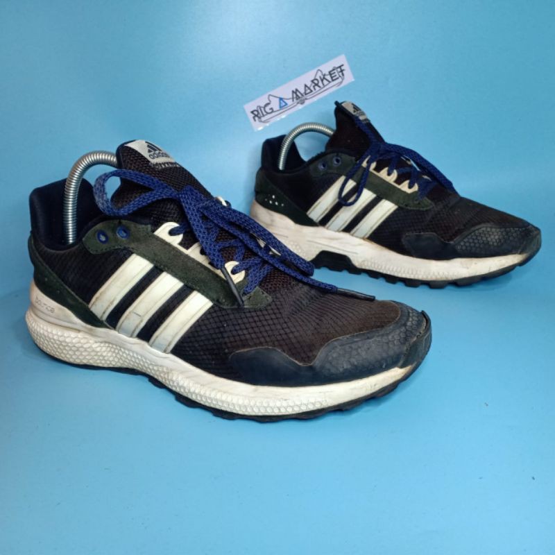 Adidas Running Marathon 16TR BW Art AQ5205 Sepatu Second Bekas Murah Thrifting Preloved Running Lari